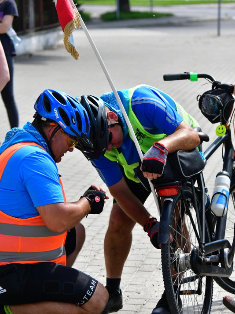 Rowerowa pielgrzymka na Jasną Górę (FOTO)