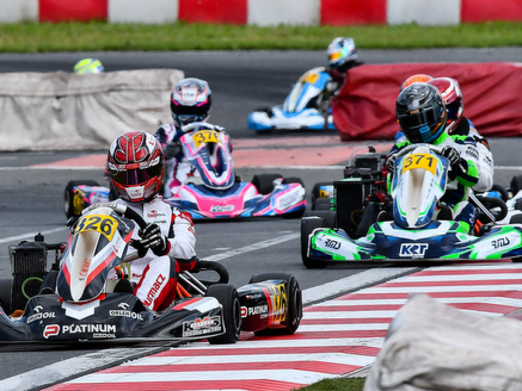 Marcel Surmacz zwycięża w superfinale Central Estern Europe (CEE)