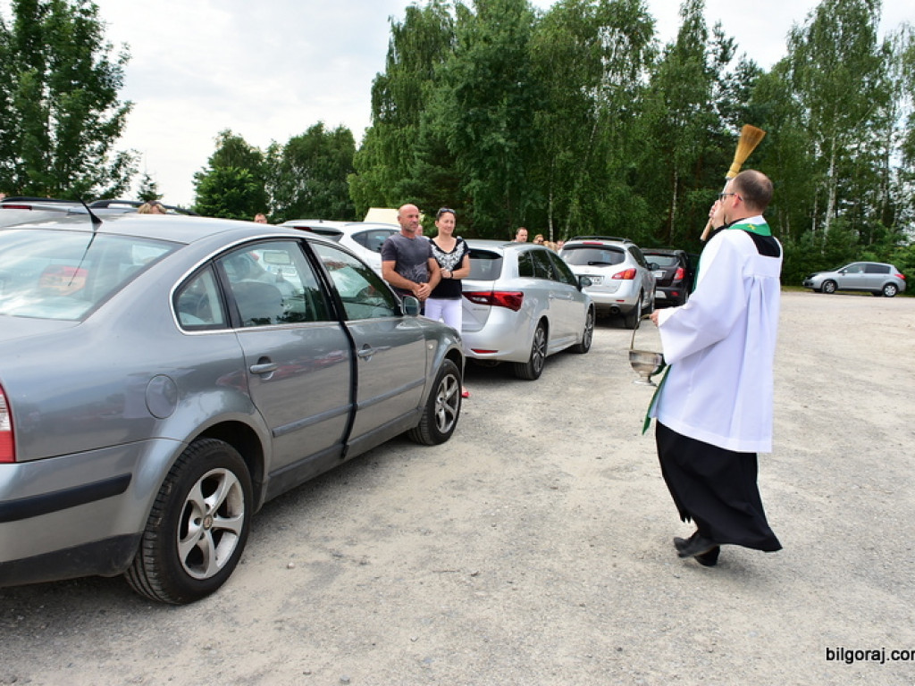 Błogosławieństwo kierowców i pojazdów w związku ze wspomnieniem św. Krzysztofa (FOTO)