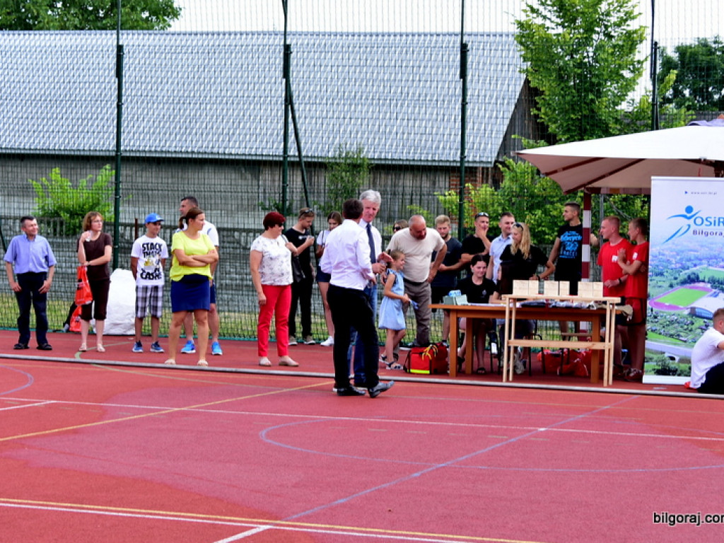 Sportowo i filmowo w Dąbrowicy (FOTO)