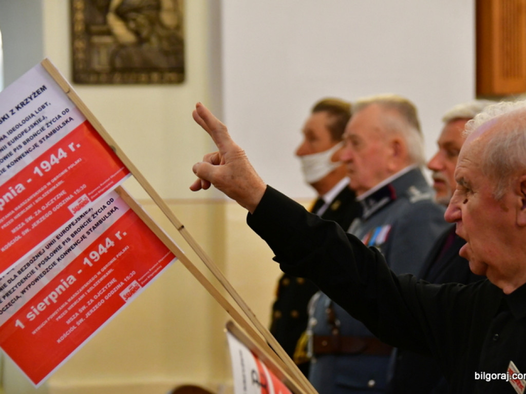 Biłgorajanie uczcili 76. rocznicę Powstania Warszawskiego (FOTO)