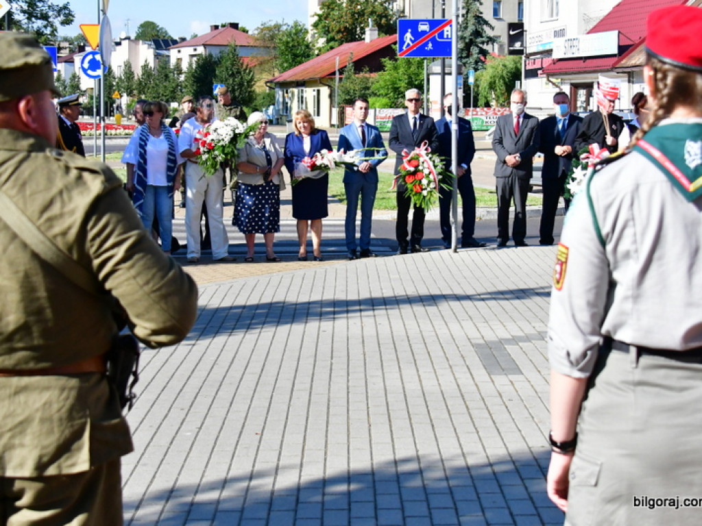 Biłgorajanie uczcili 76. rocznicę Powstania Warszawskiego (FOTO)