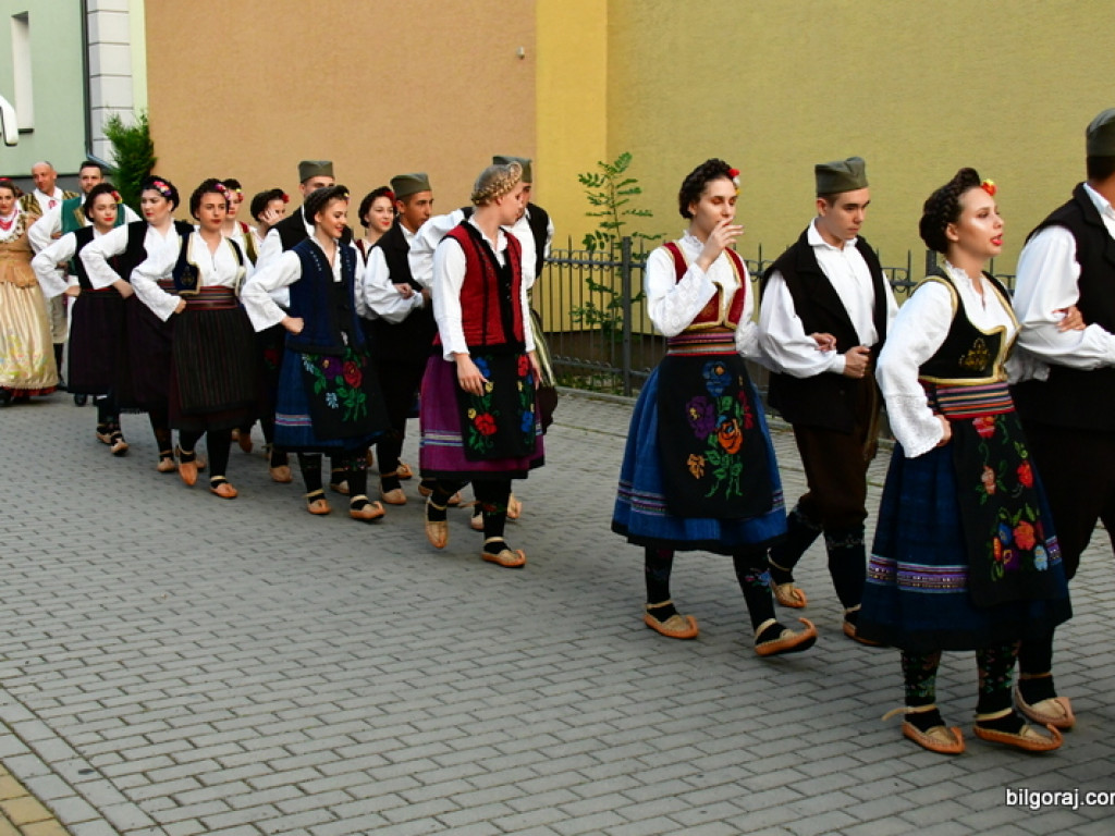 Ruszył 