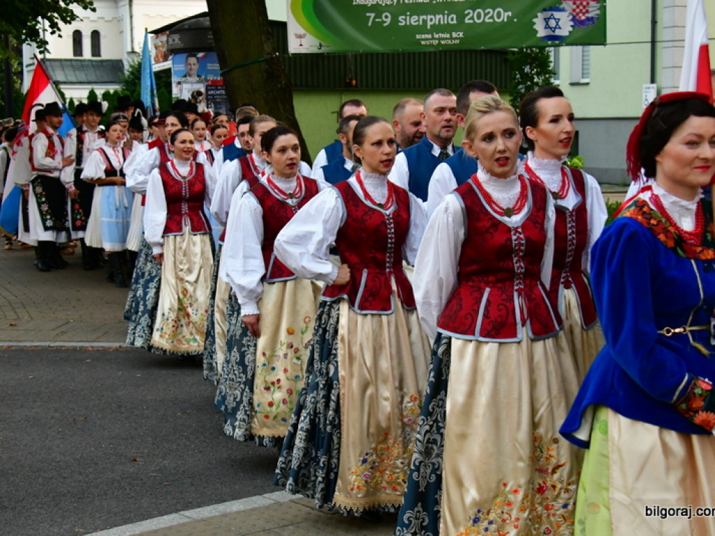 Ruszył 