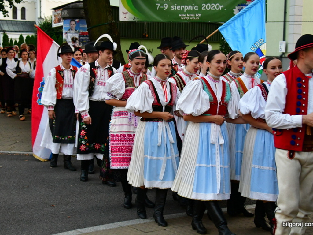 Ruszył 