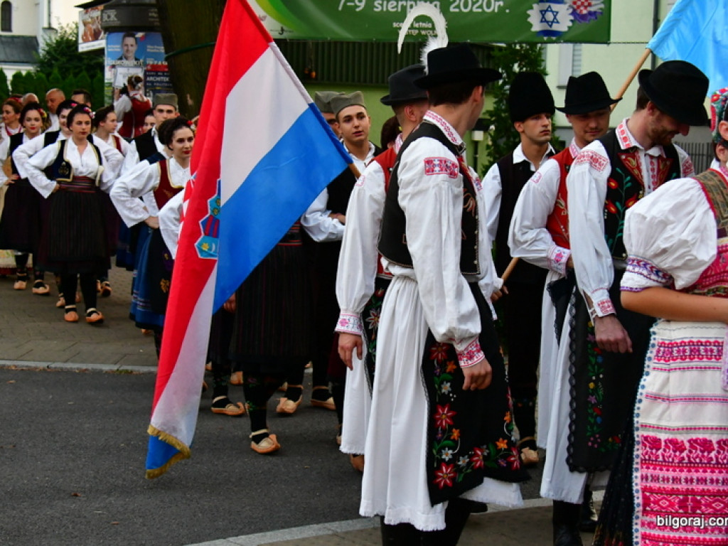 Ruszył 