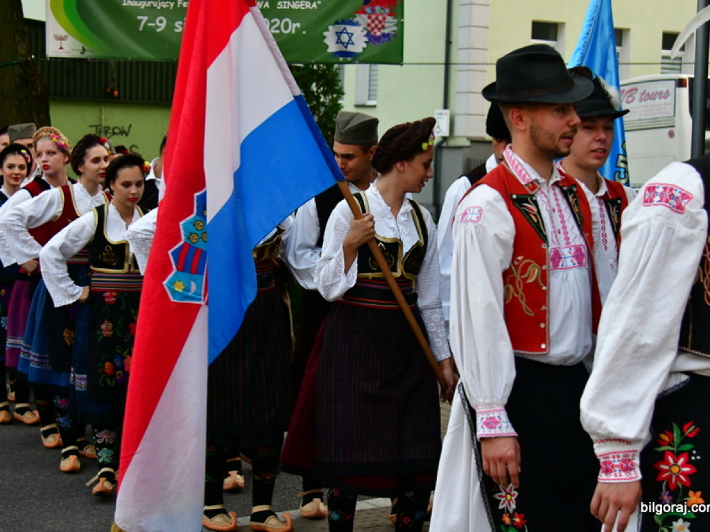 Ruszył 