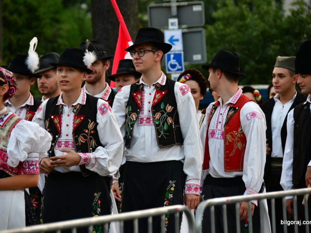 Ruszył 