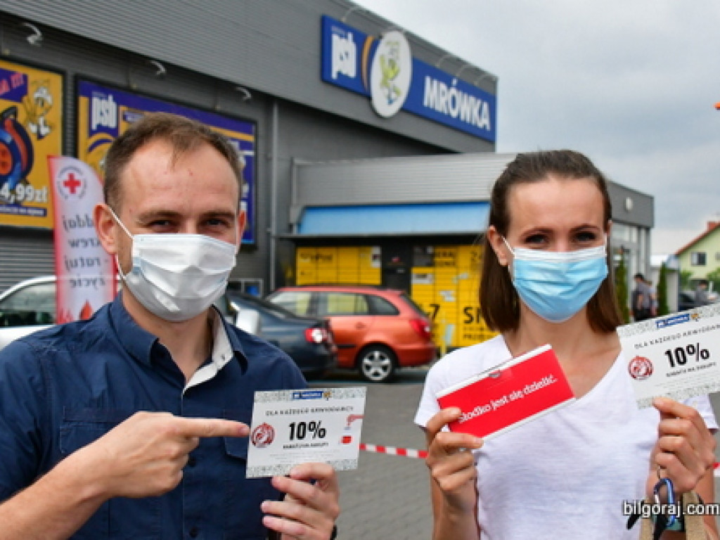 Akcja poboru krwi na parkingu biłgorajskiej 