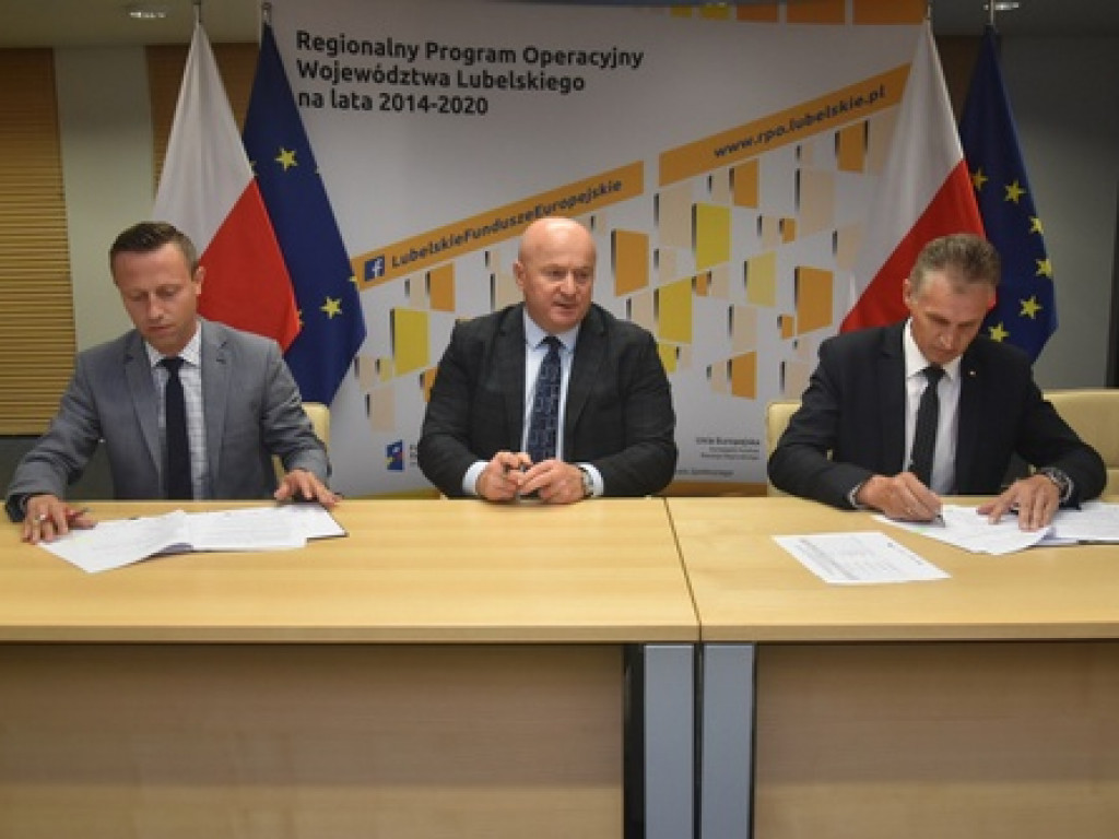 Miliony dla gmin powiatu biłgorajskiego na energooszczędne oświetlenie uliczne