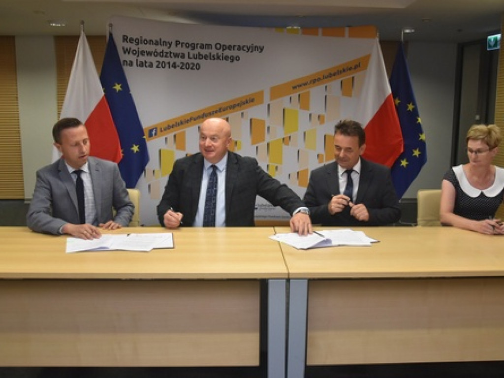 Miliony dla gmin powiatu biłgorajskiego na energooszczędne oświetlenie uliczne