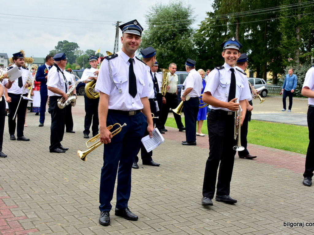 Mieszkańcy Łukowej podziękowali za plony (FOTO)