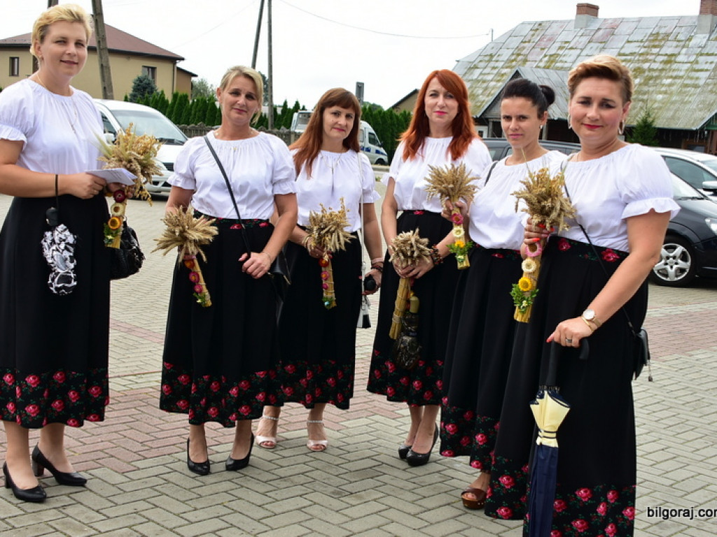 Mieszkańcy Łukowej podziękowali za plony (FOTO)