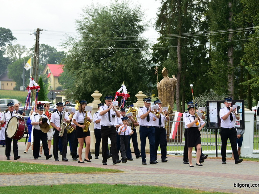 Mieszkańcy Łukowej podziękowali za plony (FOTO)