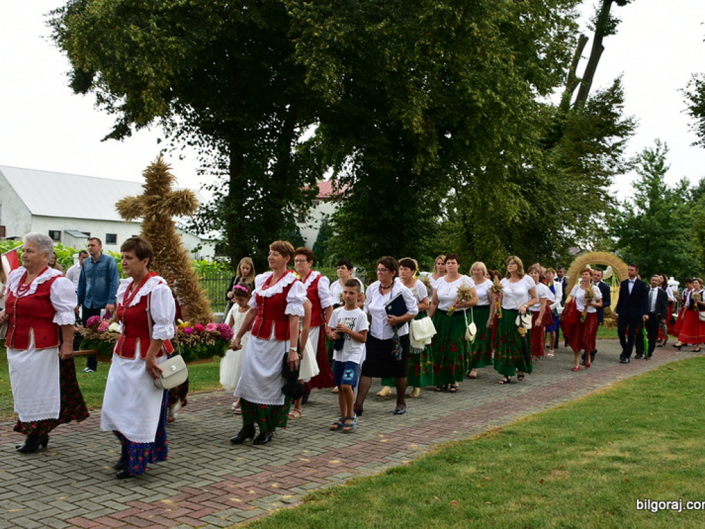 Mieszkańcy Łukowej podziękowali za plony (FOTO)