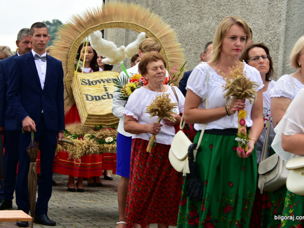 Mieszkańcy Łukowej podziękowali za plony (FOTO)