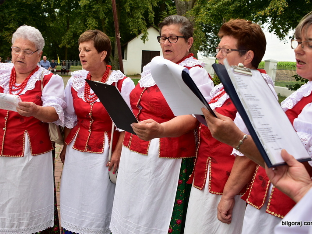 Mieszkańcy Łukowej podziękowali za plony (FOTO)