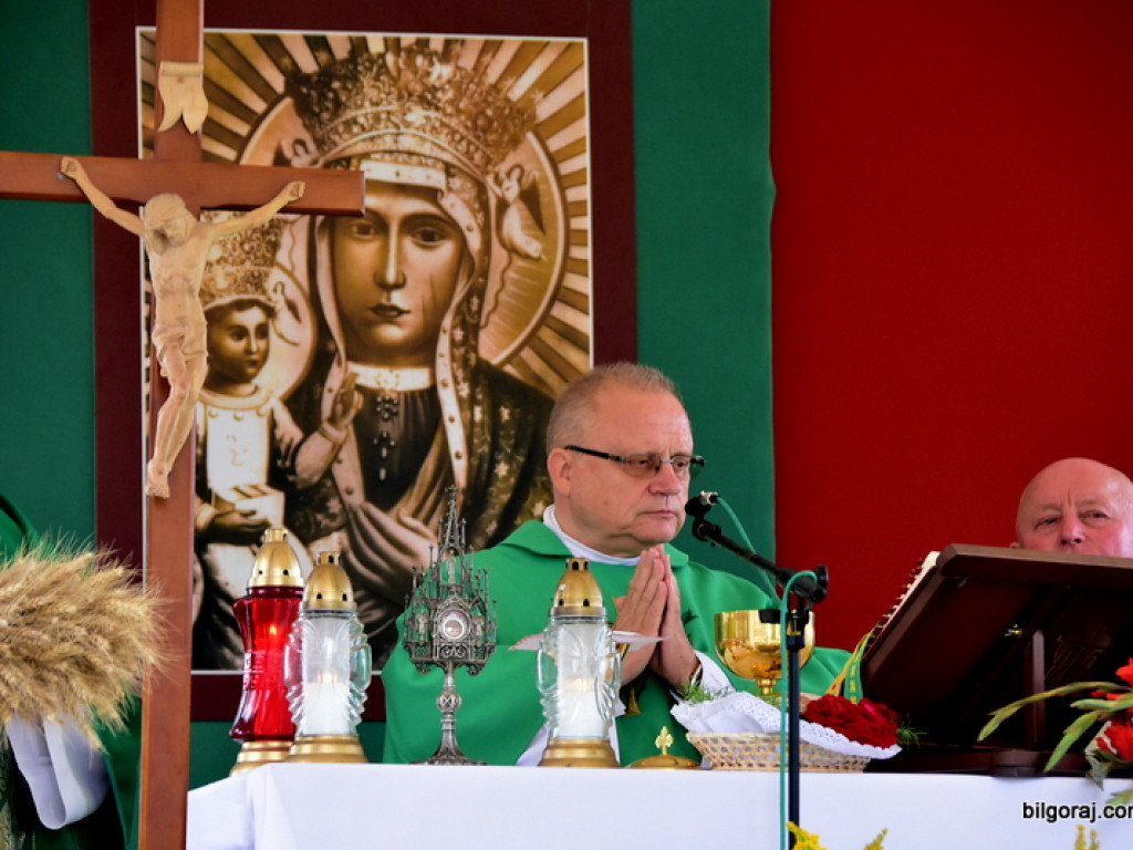 Mieszkańcy Łukowej podziękowali za plony (FOTO)
