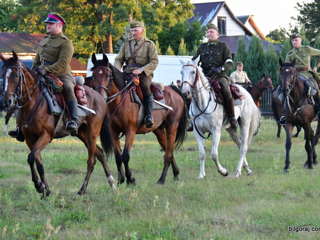 Trwa II rajd konny szlakiem bojowym 3 Pułku Ułanów Śląskich (FOTO)