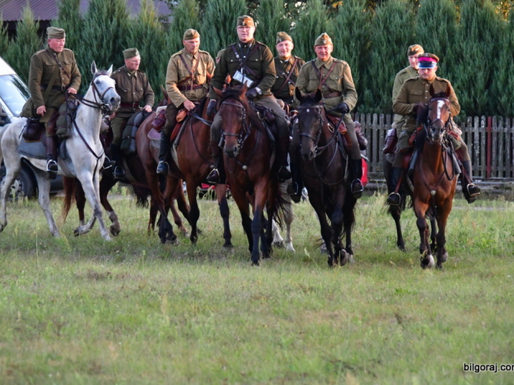 Trwa II rajd konny szlakiem bojowym 3 Pułku Ułanów Śląskich (FOTO)