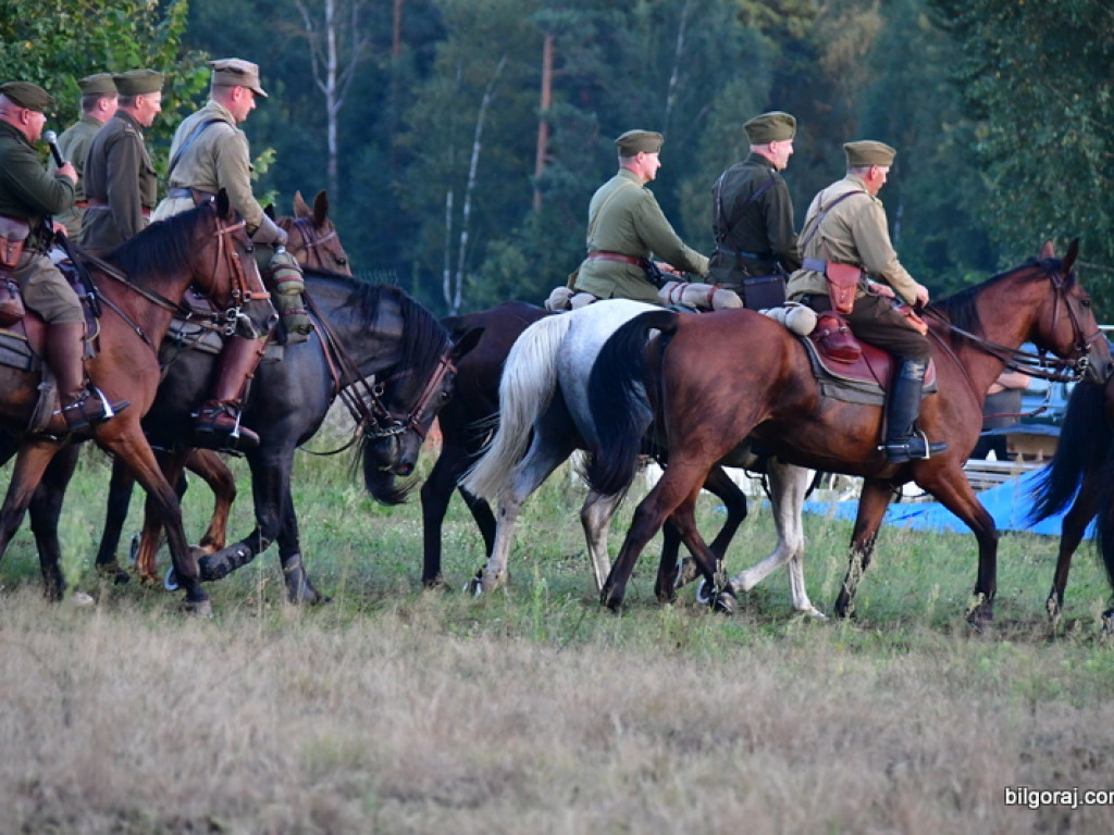 Trwa II rajd konny szlakiem bojowym 3 Pułku Ułanów Śląskich (FOTO)