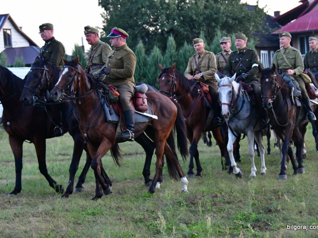 Trwa II rajd konny szlakiem bojowym 3 Pułku Ułanów Śląskich (FOTO)