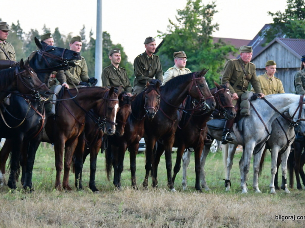 Trwa II rajd konny szlakiem bojowym 3 Pułku Ułanów Śląskich (FOTO)