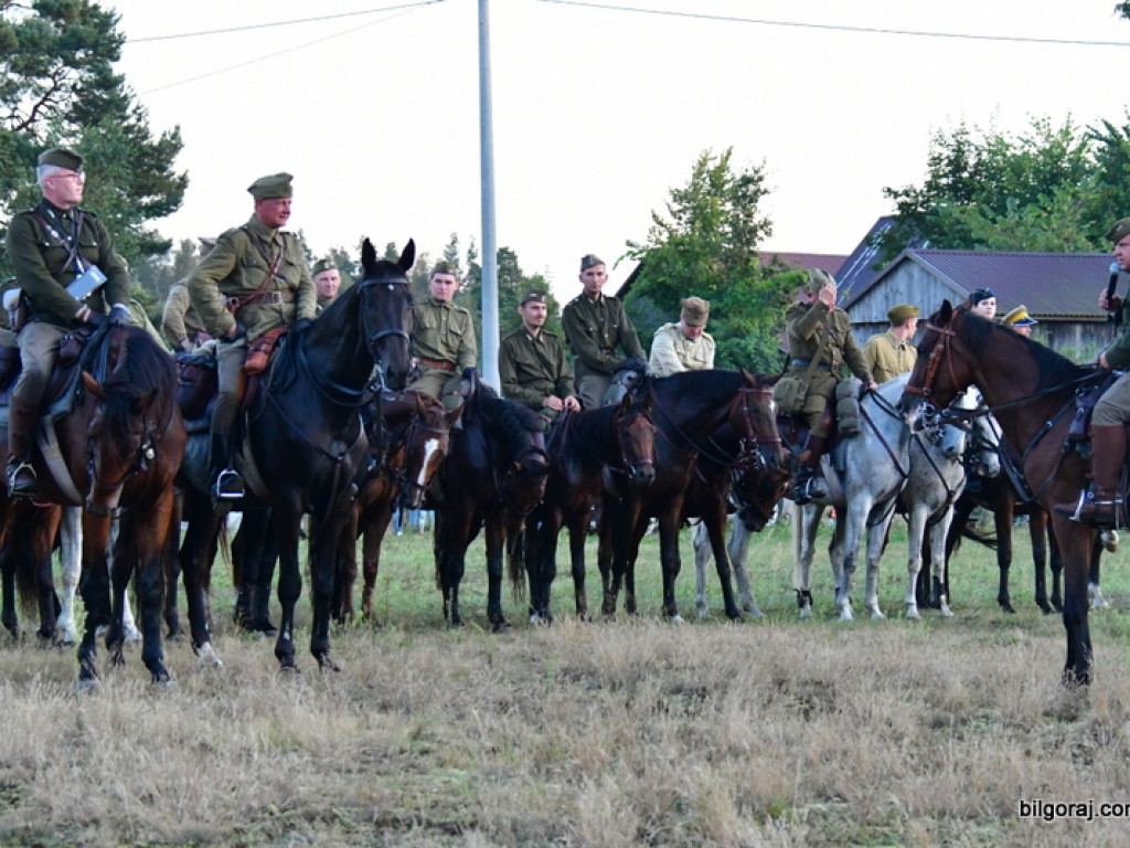 Trwa II rajd konny szlakiem bojowym 3 Pułku Ułanów Śląskich (FOTO)