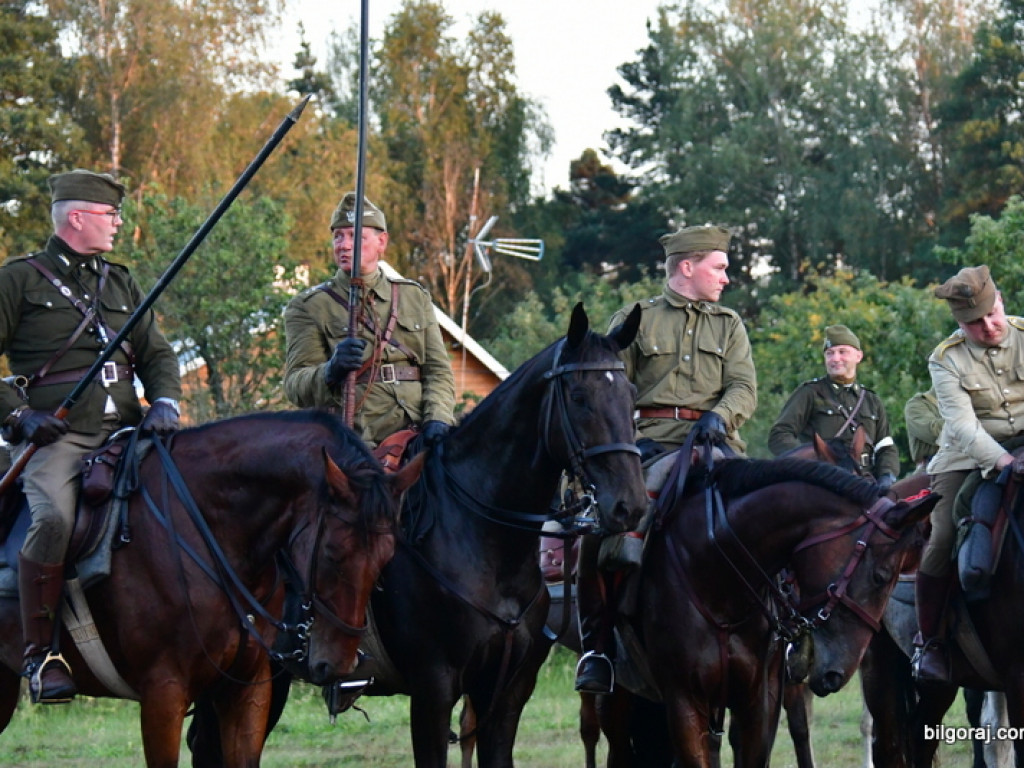 Trwa II rajd konny szlakiem bojowym 3 Pułku Ułanów Śląskich (FOTO)