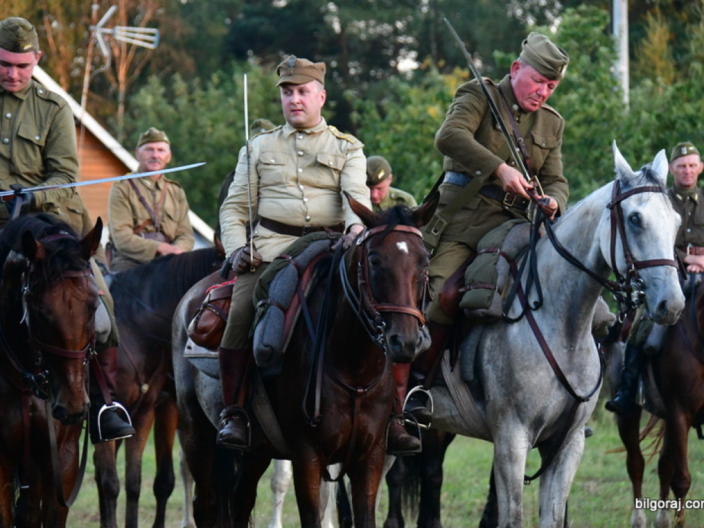 Trwa II rajd konny szlakiem bojowym 3 Pułku Ułanów Śląskich (FOTO)