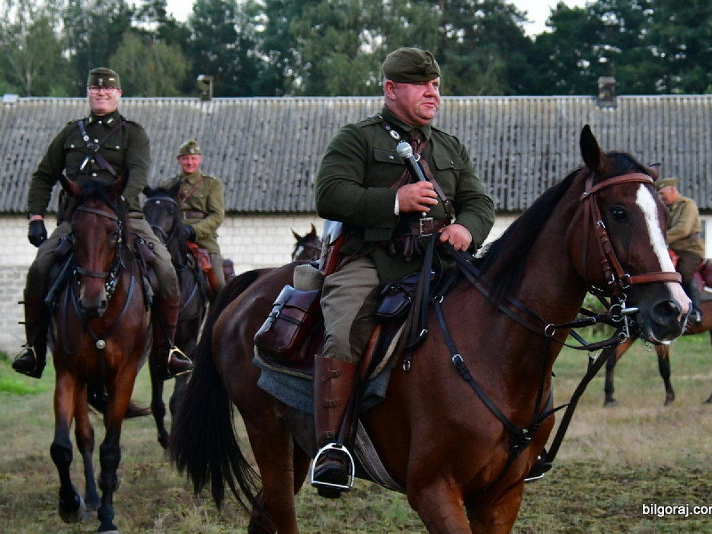 Trwa II rajd konny szlakiem bojowym 3 Pułku Ułanów Śląskich (FOTO)