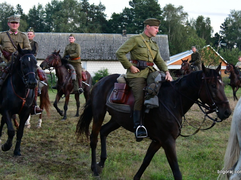 Trwa II rajd konny szlakiem bojowym 3 Pułku Ułanów Śląskich (FOTO)