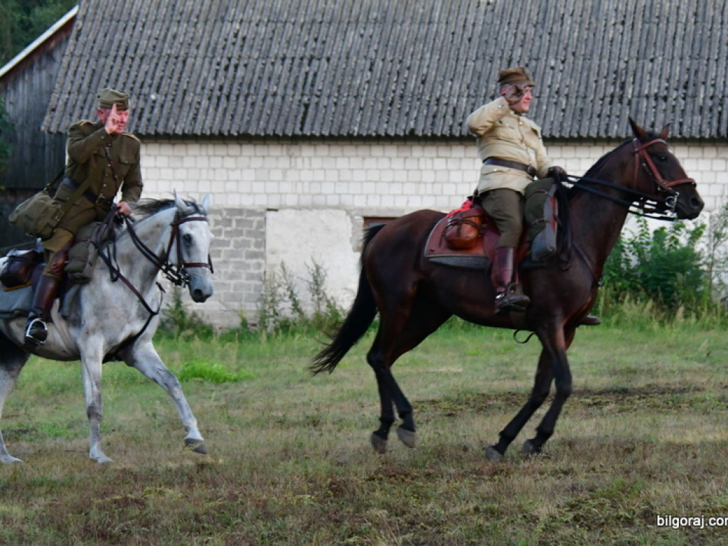 Trwa II rajd konny szlakiem bojowym 3 Pułku Ułanów Śląskich (FOTO)