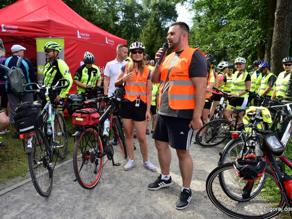 VI Lubelski Rajd Rowerowy na trasach powiatu biłgorajskiego (FOTO)