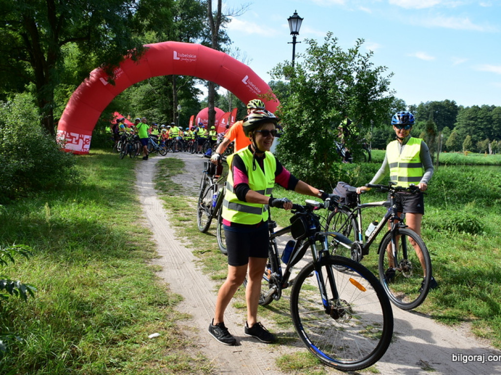 VI Lubelski Rajd Rowerowy na trasach powiatu biłgorajskiego (FOTO)