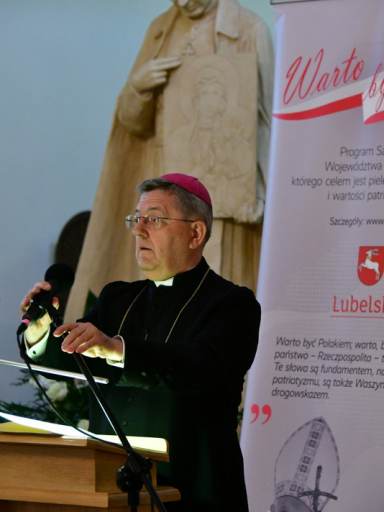 Konferencja „Dziedzictwo Kardynała Stefana Wyszyńskiego” (FOTO)