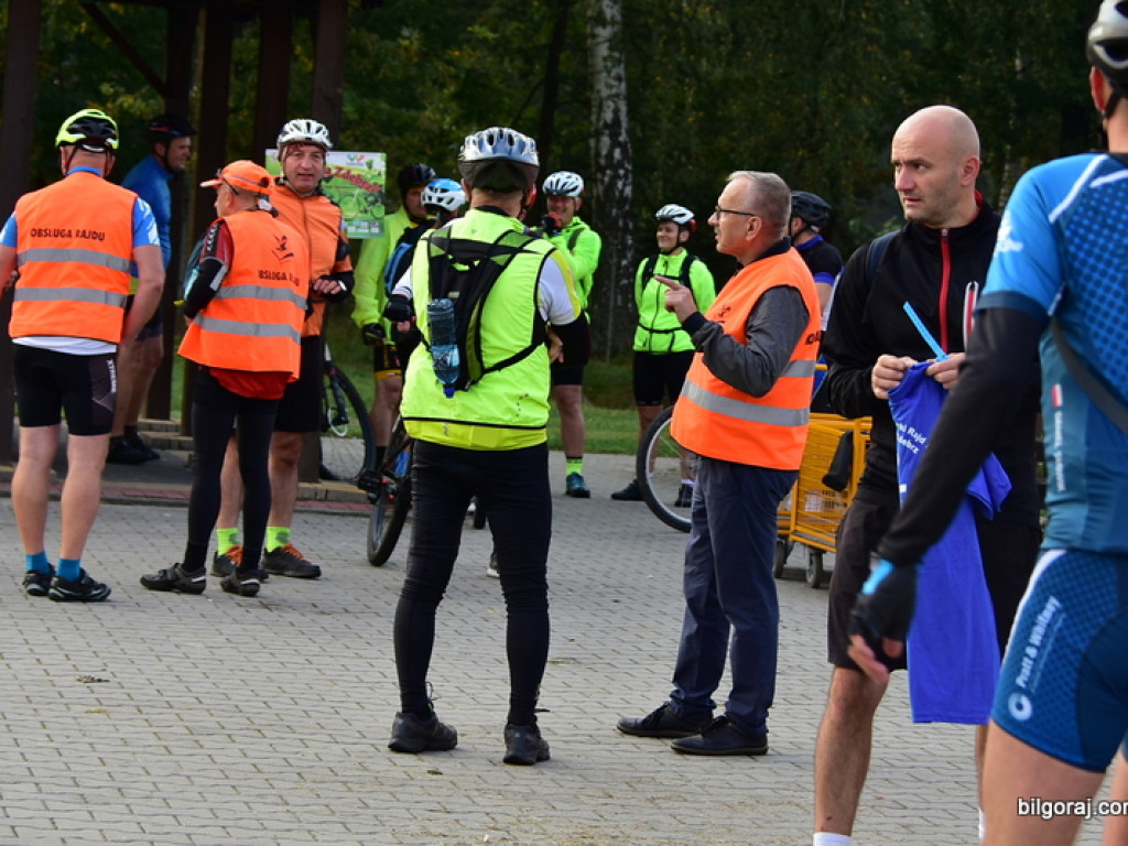 Kilkuset rowerzystów na szlaku 