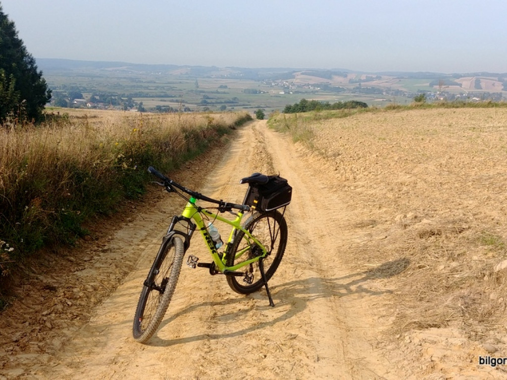 Kilkuset rowerzystów na szlaku 