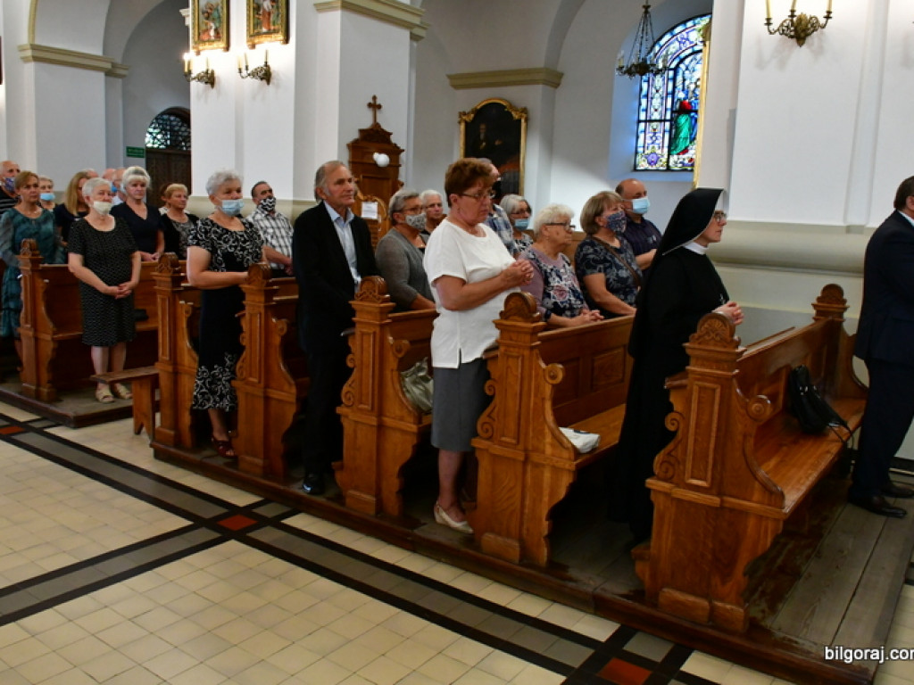 Msza święta żałobna za księdza Romana Kulczyckiego (FOTO)
