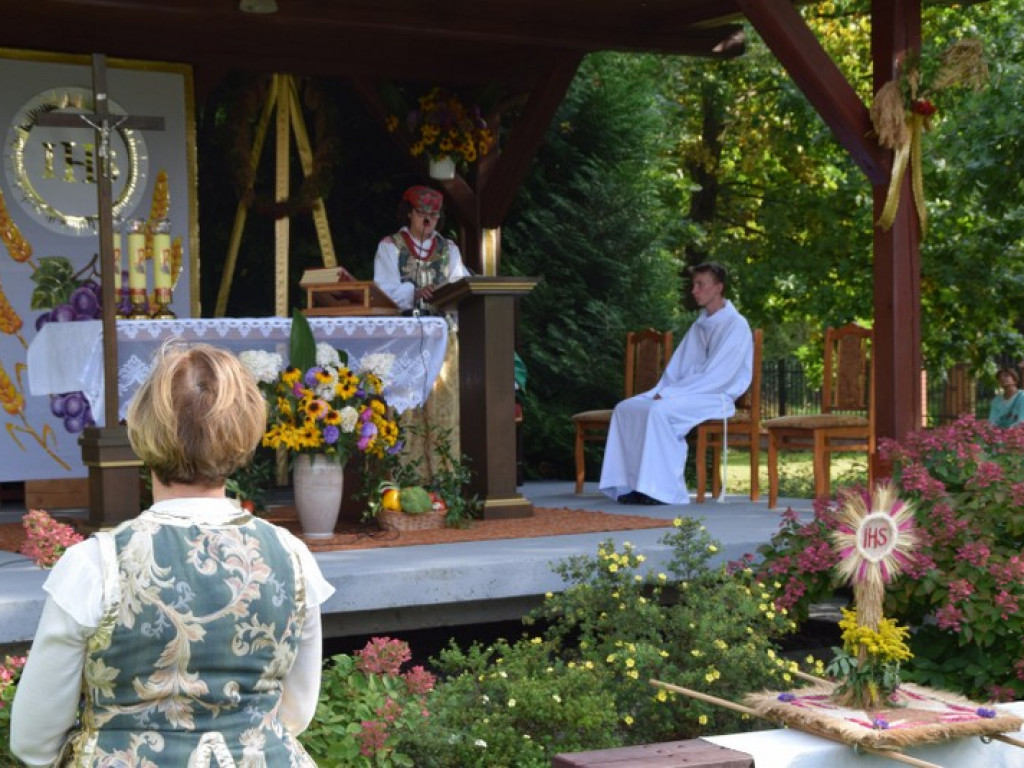 Dożynki w Tarnogrodzie i w Woli Różanieckiej (FOTO)