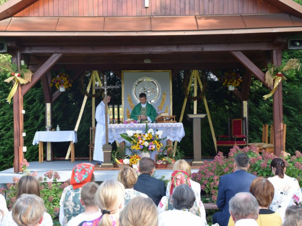Dożynki w Tarnogrodzie i w Woli Różanieckiej (FOTO)