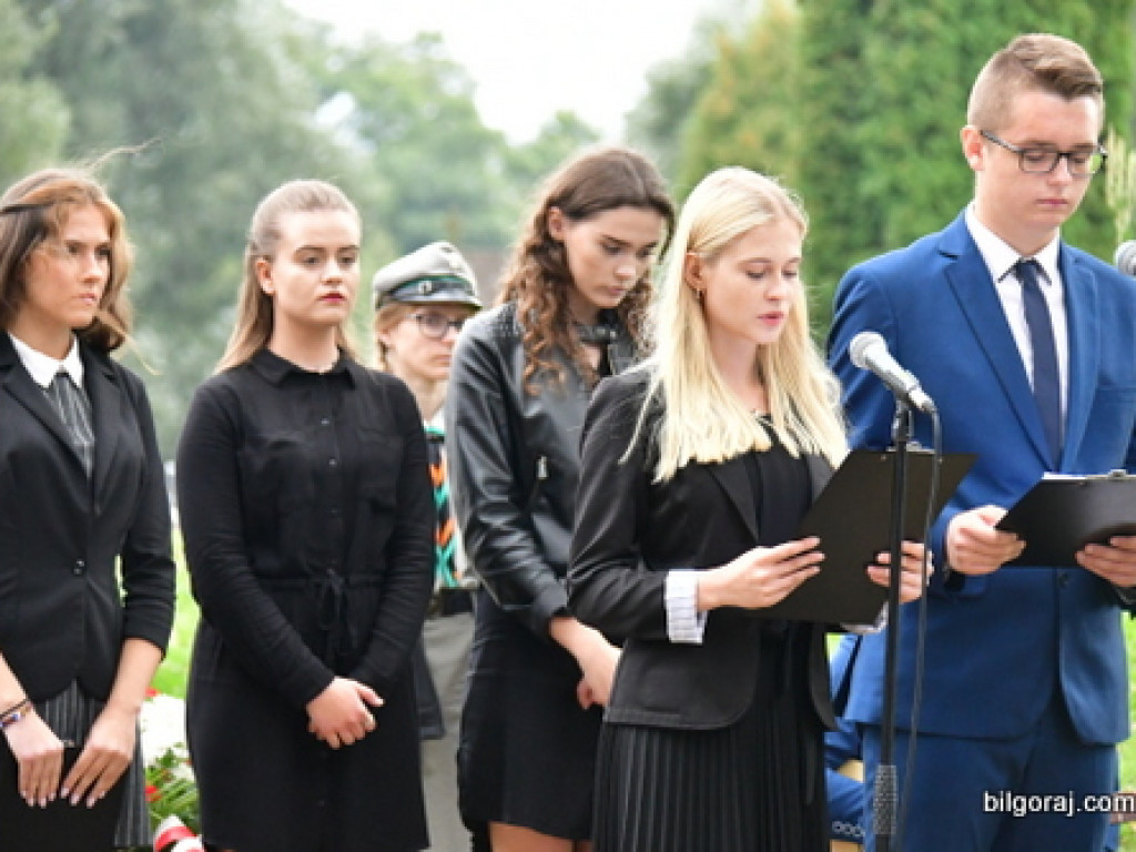 Powiat biłgorajski uczcił ofiary sowieckiej agresji na Polskę (FOTO, VIDEO)