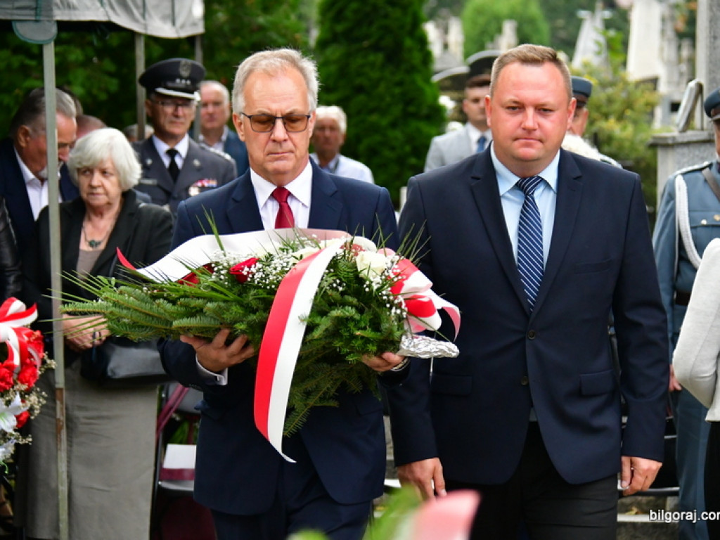 Powiat biłgorajski uczcił ofiary sowieckiej agresji na Polskę (FOTO, VIDEO)