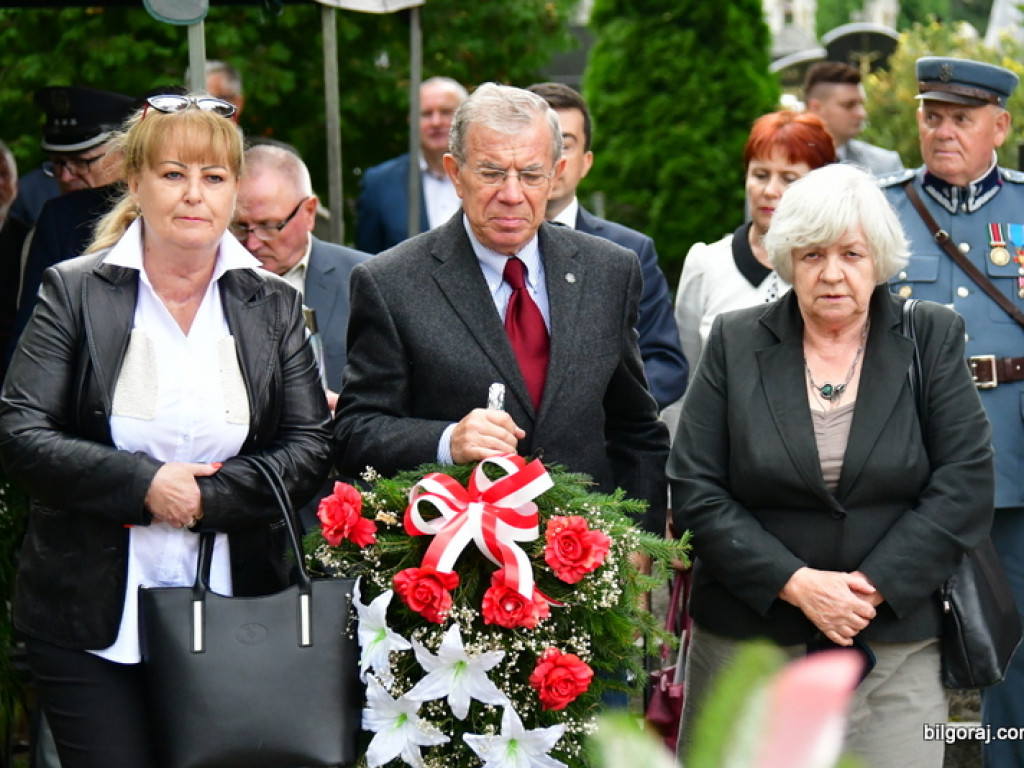 Powiat biłgorajski uczcił ofiary sowieckiej agresji na Polskę (FOTO, VIDEO)