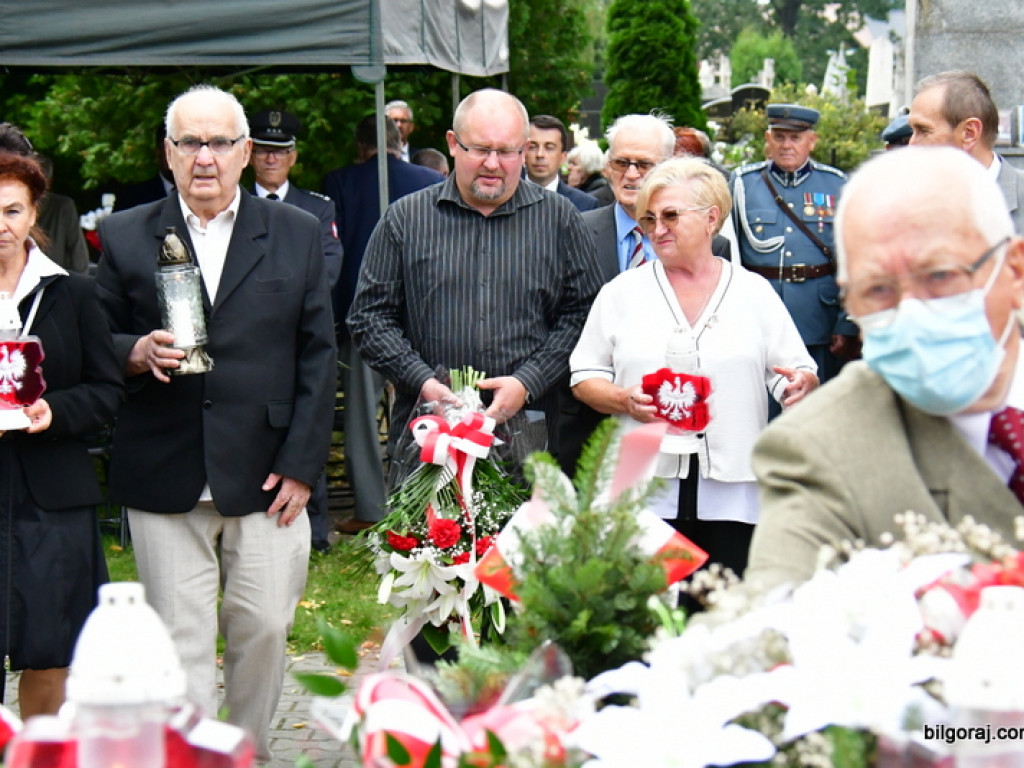 Powiat biłgorajski uczcił ofiary sowieckiej agresji na Polskę (FOTO, VIDEO)