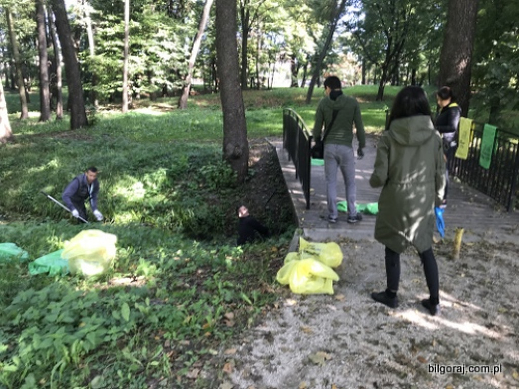Biłgorajanie wzięli sprawy w swoje ręce i posprzątali miasto