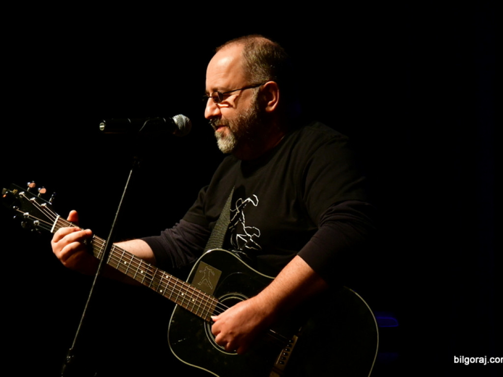 Poezja śpiewana w BCK. Drugi dzień Spotkań to koncert konkursowy i występy przyjaciół (FOTO)