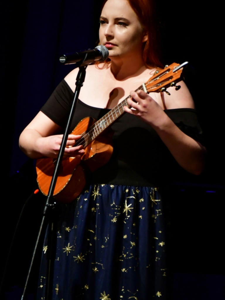 Poezja śpiewana w BCK. Drugi dzień Spotkań to koncert konkursowy i występy przyjaciół (FOTO)