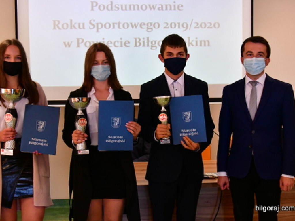 Sportowe, powiatowe podsumowanie roku szkolnego 2019/2020 (FOTO, WYNIKI)