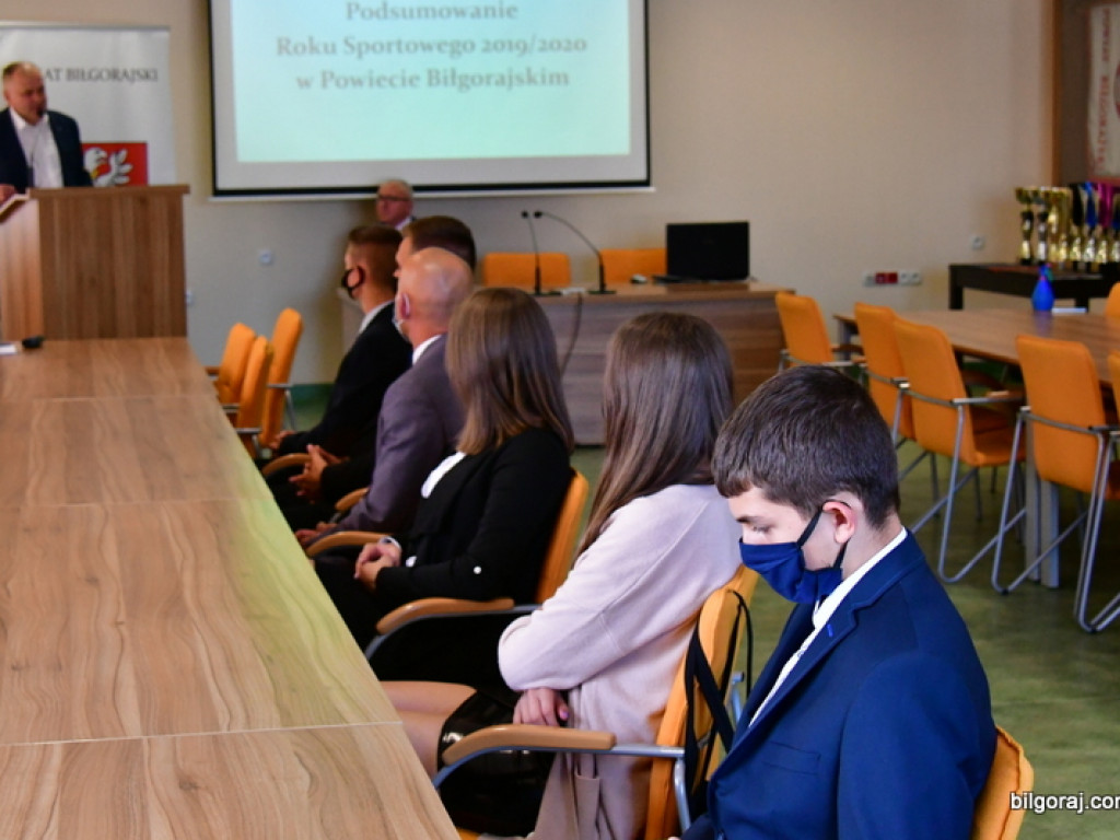 Sportowe, powiatowe podsumowanie roku szkolnego 2019/2020 (FOTO, WYNIKI)